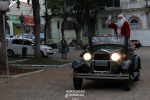 Chegada-do-papai-noel-059